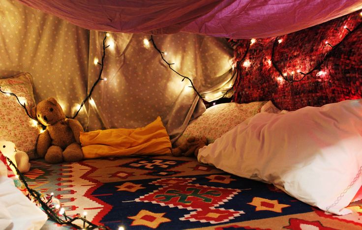 Five Indoor Rainy Day Forts You Can Diy