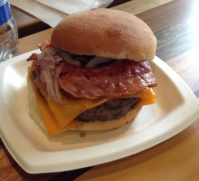 The True North: Double Cheese? Bacon? Maple syrup? Do you really have to ask if we liked it or not?  Duh...