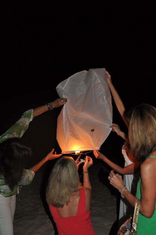 everyone lighting the lantern