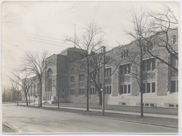 Photo of the ROM from the 1930s - photo courtesy of the ROM