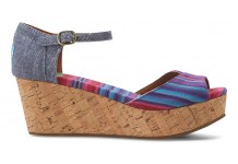 multistripewomensplatformwedges-10001382-s