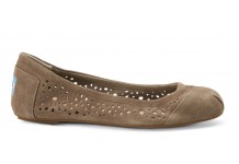 taupemoroccancutoutwomensballetflats-10001398-s