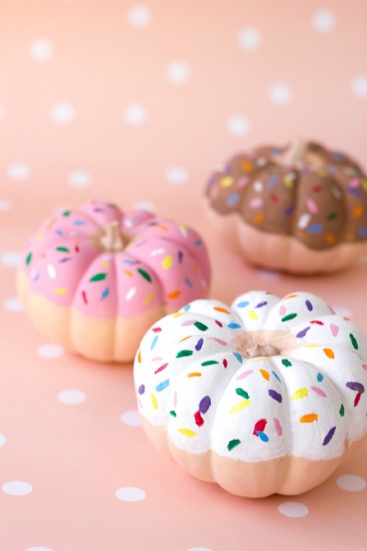 DIY-Donut-Pumpkins2-600x900