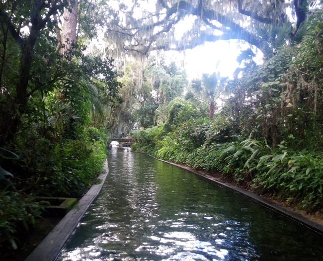 scenic boat tour