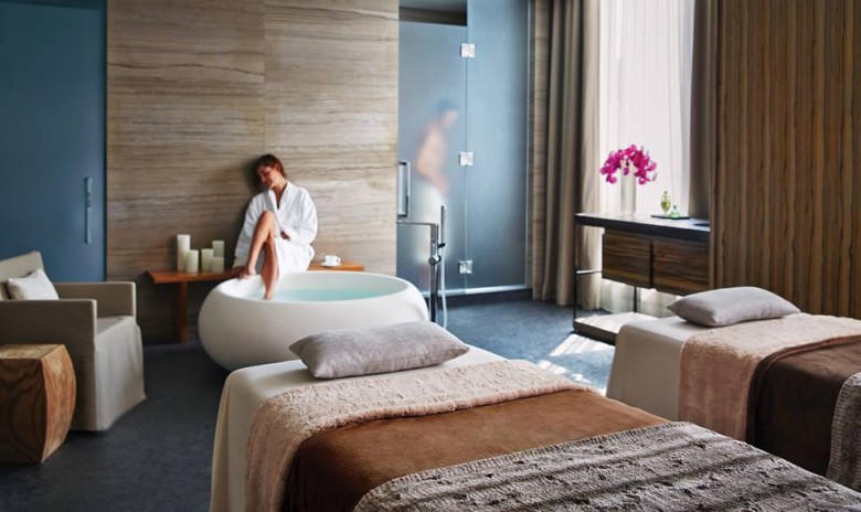 Four Seasons Hotel Toronto & Spa