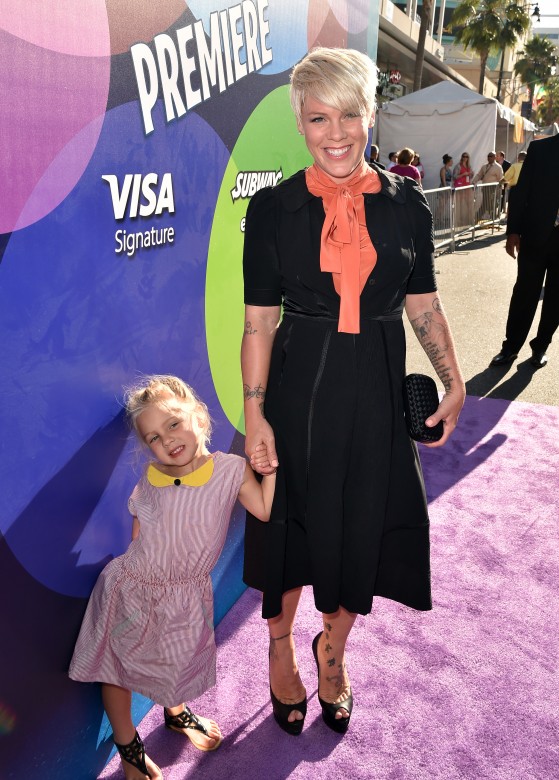 pink with her daughter at primere of inside out