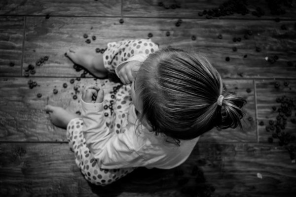 autism, child, girl, Glenn Gameson-Burrows, photography, black and white, autism spectrum disorder, 