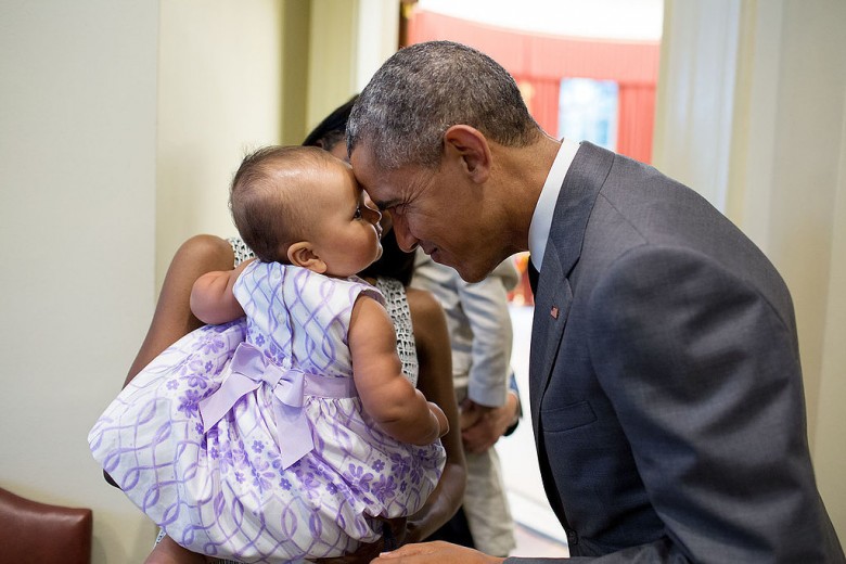 Pictures-President-Obama-Babies05