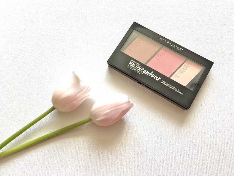 Maybelline Contour Kit. Photo credit: Sonya D. 