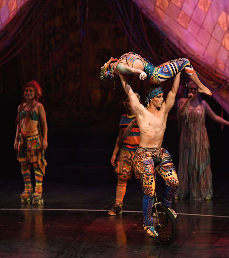 Cirque Du Soleil S Volta Brings A Modern Twist To The Big